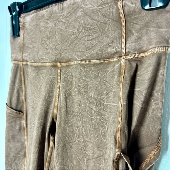 Lululemon Fast Free HR 25” Leggings Nulux Gold Dye Brown Size 8 - Picture 5 of 7